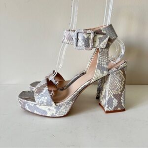 NEW Naturalizer 27 Edit Jaselle Grey Snakeskin Leather Block Heel Sandals, Sz 9M